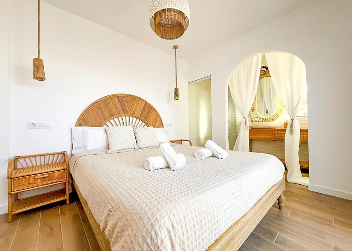 Chakra House Fuerteventura - Boutique For Conscious Travelers * Corralejo