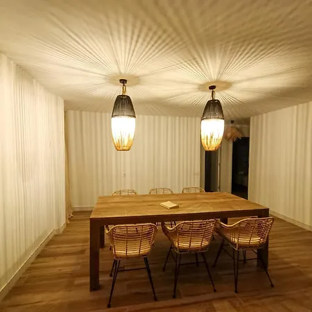 Chakra House Fuerteventura - Private In A Shared Boutique 게스트하우스
