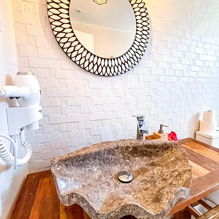 Chakra House Fuerteventura - Private In A Shared Boutique Гостевой дом Коральео