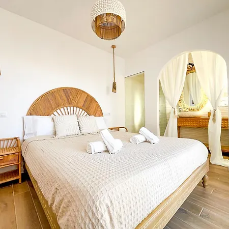 Chakra House Fuerteventura - Private In A Shared Boutique * 코라레호