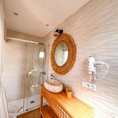 Chakra House Fuerteventura - Private In A Shared Boutique Гостевой дом Коральео