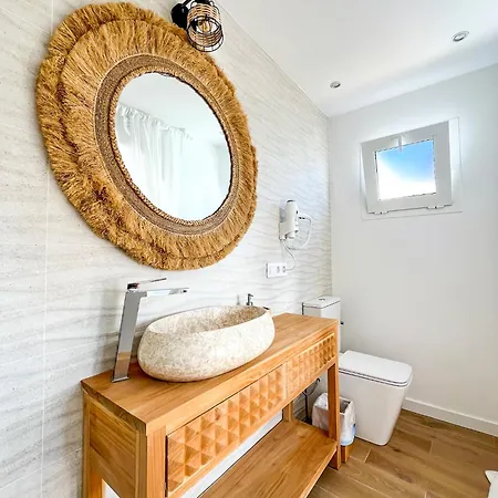 Гостевой дом Chakra House Fuerteventura - Private In A Shared Boutique Коральео