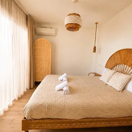 Chakra House Fuerteventura - Private In A Shared Boutique Гостевой дом