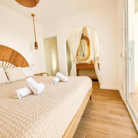 Chakra House Fuerteventura - Private In A Shared Boutique Коральео